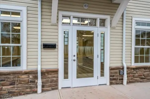 First-Floor End-Unit Office Suite