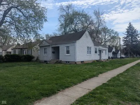 Indianapolis Quadruplex with Cashflow