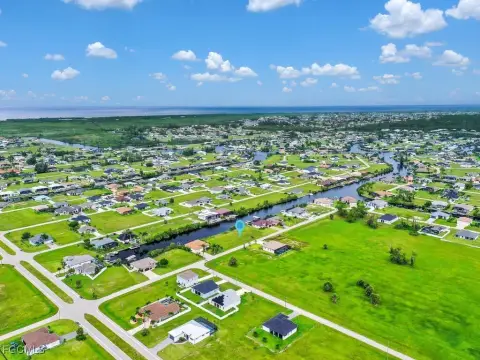 Gulf Access Canal Lot