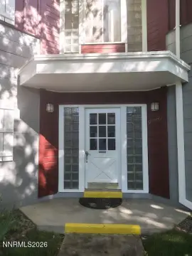 55+ Co-Op Main-Floor Condo