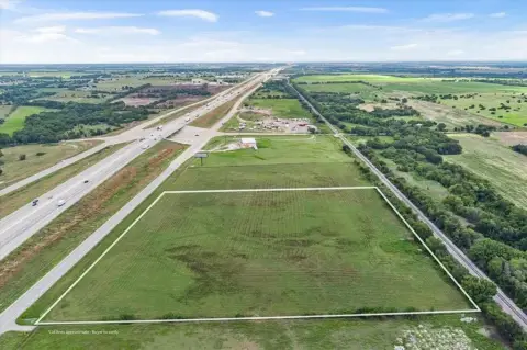 Unrestricted Land with I-35 Frontage