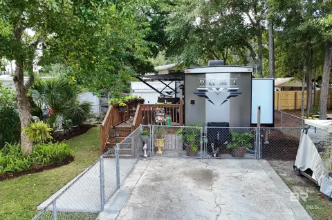 RV Lot Near Perdido Bay