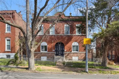 Four-Unit Brick Apartment Building