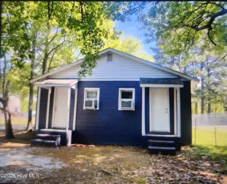 Updated Duplex with Large Yard