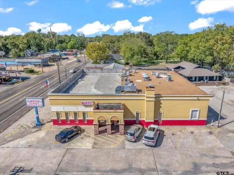 Restaurant Property with Bar