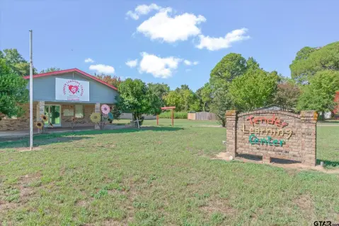 Daycare Facility with Covered Entry