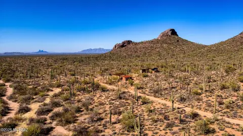 Marana Land with Solar System