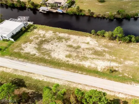 Sailboat Access Lots in Cape Coral