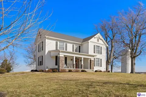 Restored Farmhouse Bed-and-Breakfast Opportunity