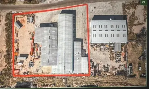 Flex Space with Shop Area