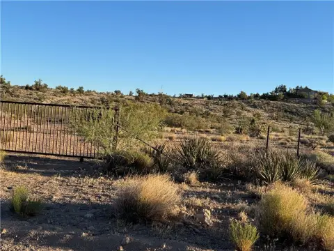 Kingman Land with Mountain Views