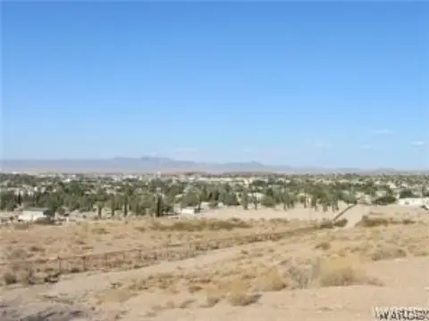 Kingman, AZ Land with Views