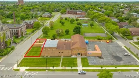 Detroit Vacant Commercial Land