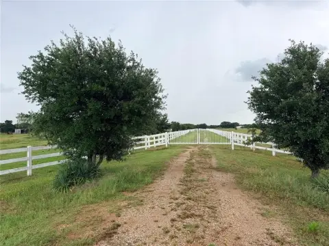 65 Acres in Growing Aubrey