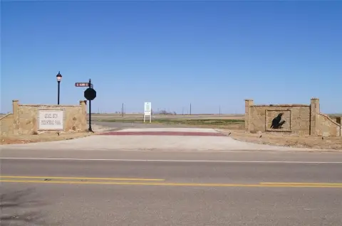 Industrial Land in Quail Run Park