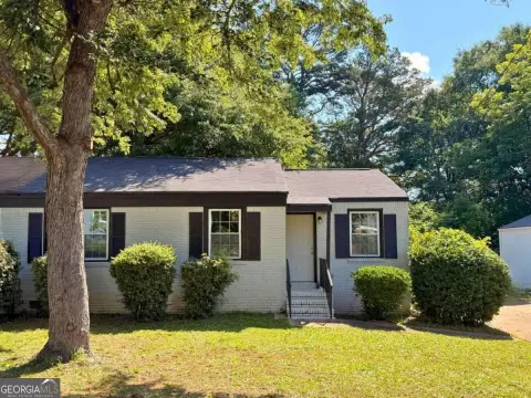 Turnkey Renovated Attached Home