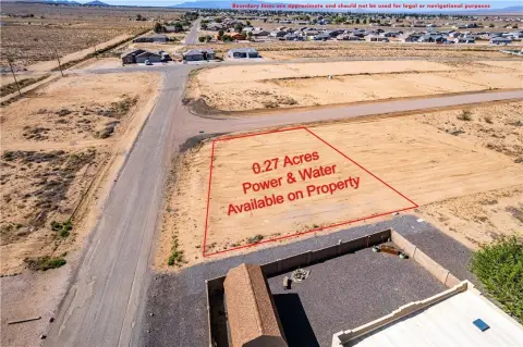Corner Lot in Valle Vista