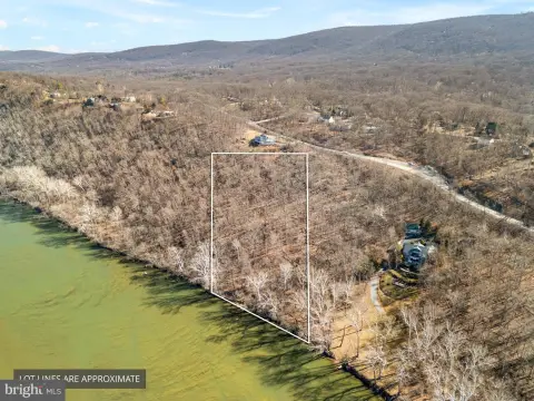 Waterfront Recreation Land Parcel