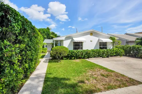 Duplex with Private Patio