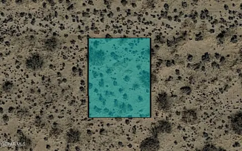 Residential Land in El Paso, TX