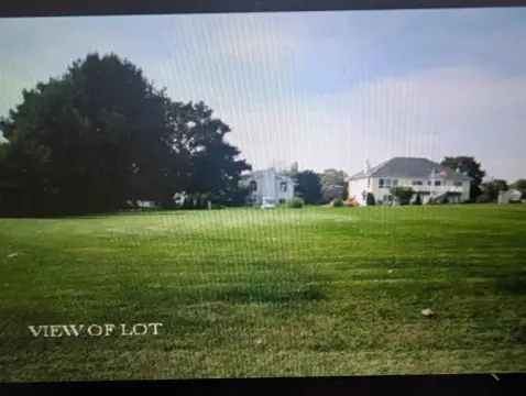 Lake Summerset View Lot