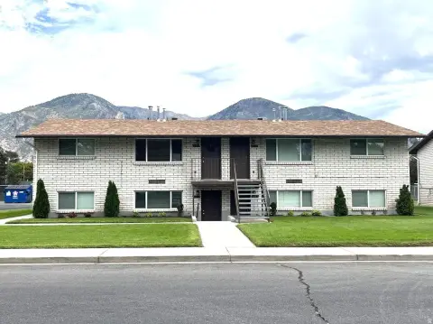 Brick Quadplex with Central Air