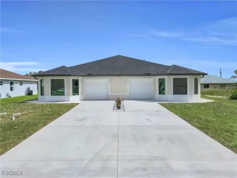 Income-Producing Duplex Near Buckingham Airport