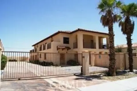 Palm Springs Triplex with Pool