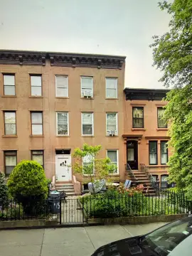Triplex Brownstone