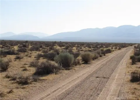 80 Acres in California City
