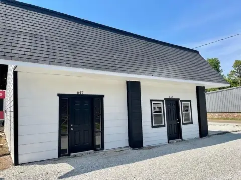 High-Traffic Corner Office Space