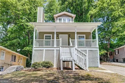 Two-Level Residential Income Cottage