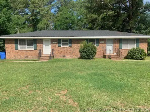 Newly Remodeled Two-Bedroom Duplex