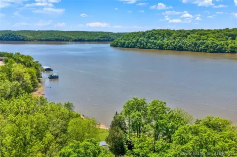 Lakefront Waterfront Land