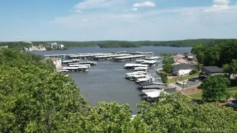 Lake View Lot in Osage