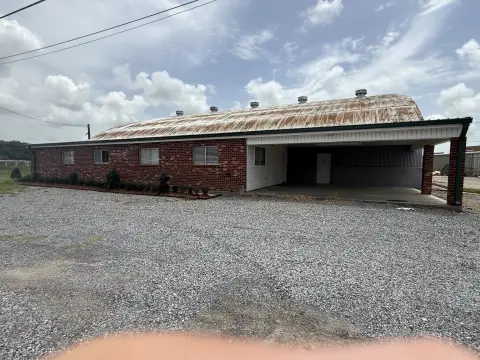 Flex Space with Attached Warehouse