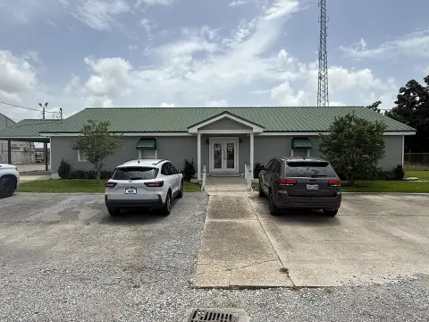 Flex Space Building with Offices