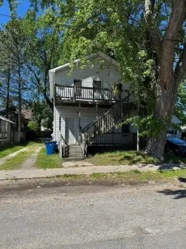 Updated Duplex in Manistee, MI