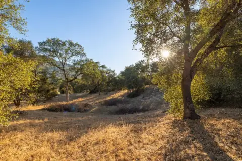 Institutional Zoned Development Lot