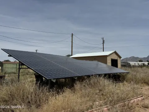 Las Cruces Improved Lot