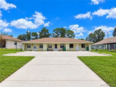 Triplex with Fenced Yard