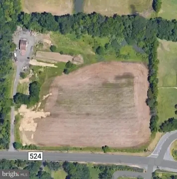 Expansive Land in Hamilton, NJ