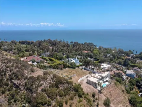 Malibu Coastal Estate Opportunity