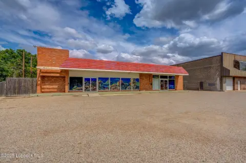 Lubbock Retail/Office Space Available