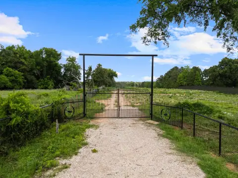Longview Acreage Near Lake Cherokee