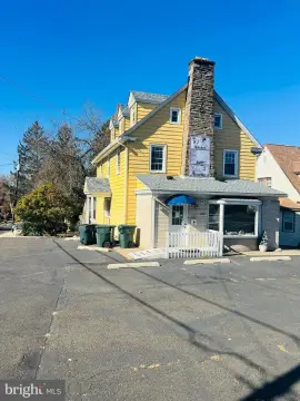 Mixed-Use Investment Opportunity