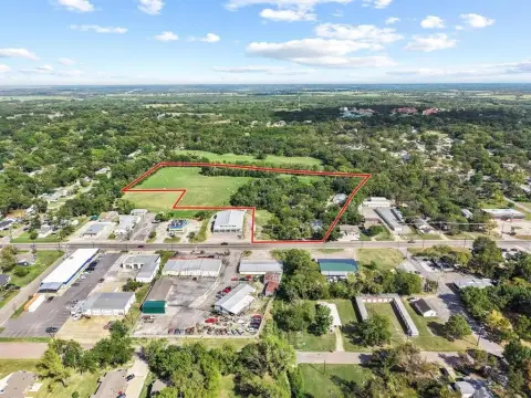 Bonham Land with Development Potential