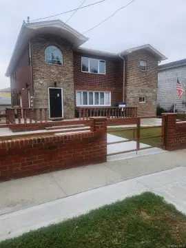 Newly Renovated Duplex
