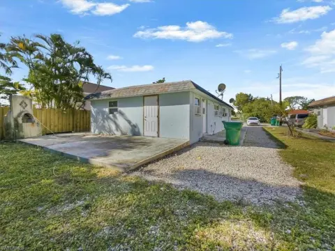 Naples Duplex: Income Opportunity