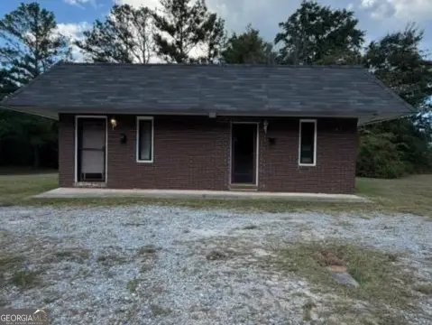 Specialty Property with Kitchen